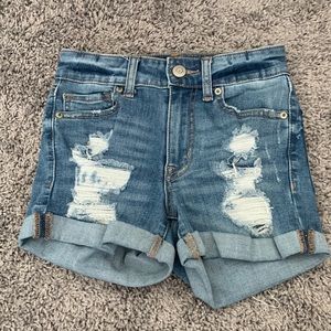 Aéropostale High Rise Midi Shorts
